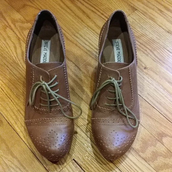 Steve Madden lace up heels - Picture 2 of 2